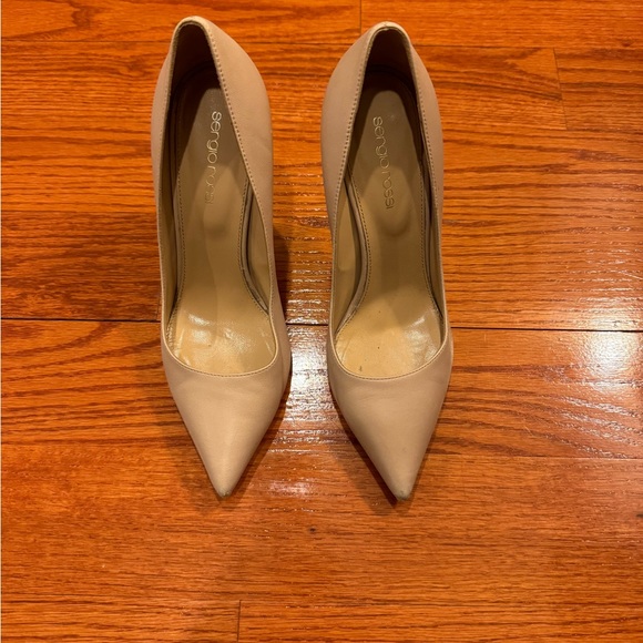 Sergio Rossi Classic Godiva Pump size 7.5. Natural color leather. 4 inch heel - Picture 1 of 7